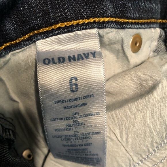 Old Navy Sweetheart Jeans - Picture 3 of 6